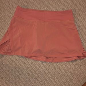 Lululemon Play off the Pleats 13” skirt